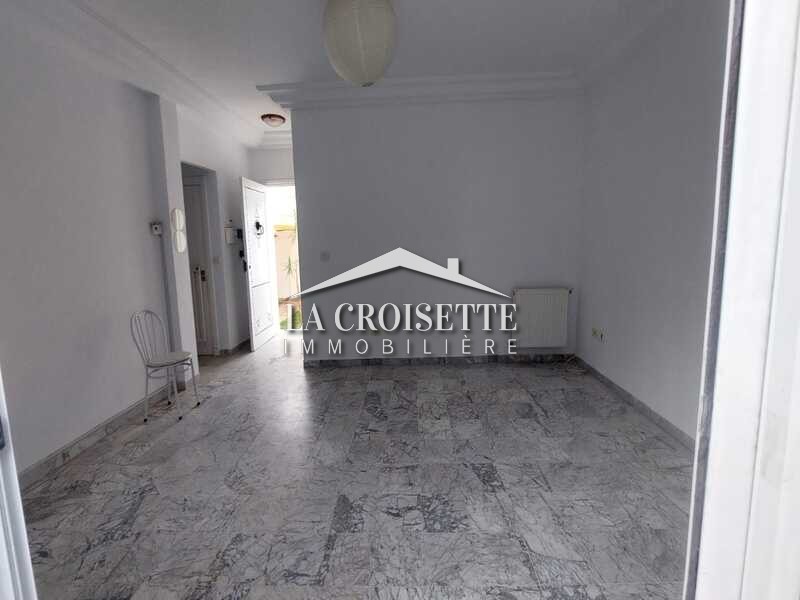 Duplex S+4 avec jardin à La Marsa 